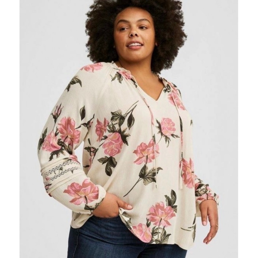 Torrid Floral Blouse Womens Large Ivory Pink Rose Boho Lace Trim Peasant Top